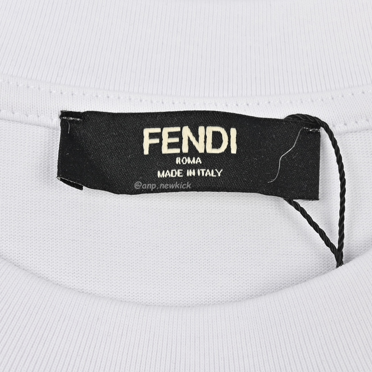 Fendi Pentagonal F Embroidered Flocked Round Neck Short Sleeved T Shirt (5) - newkick.vip